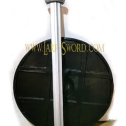 štít a meč2 scaled